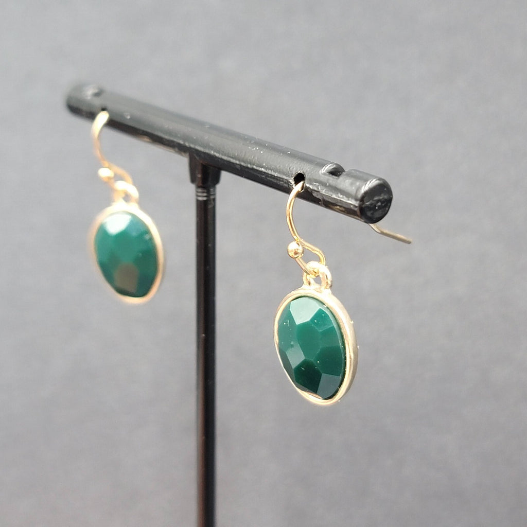Pierced Earrings Gold tone Green Faceted Acrylic Dangle 1/2"