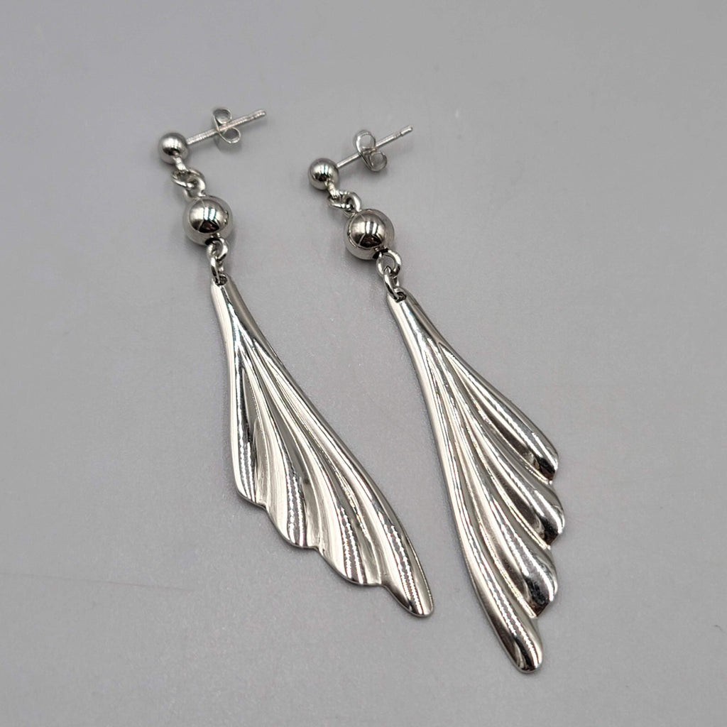 Vintage Pierced Earrings Silver tone Fan Design Dangle 2.75"