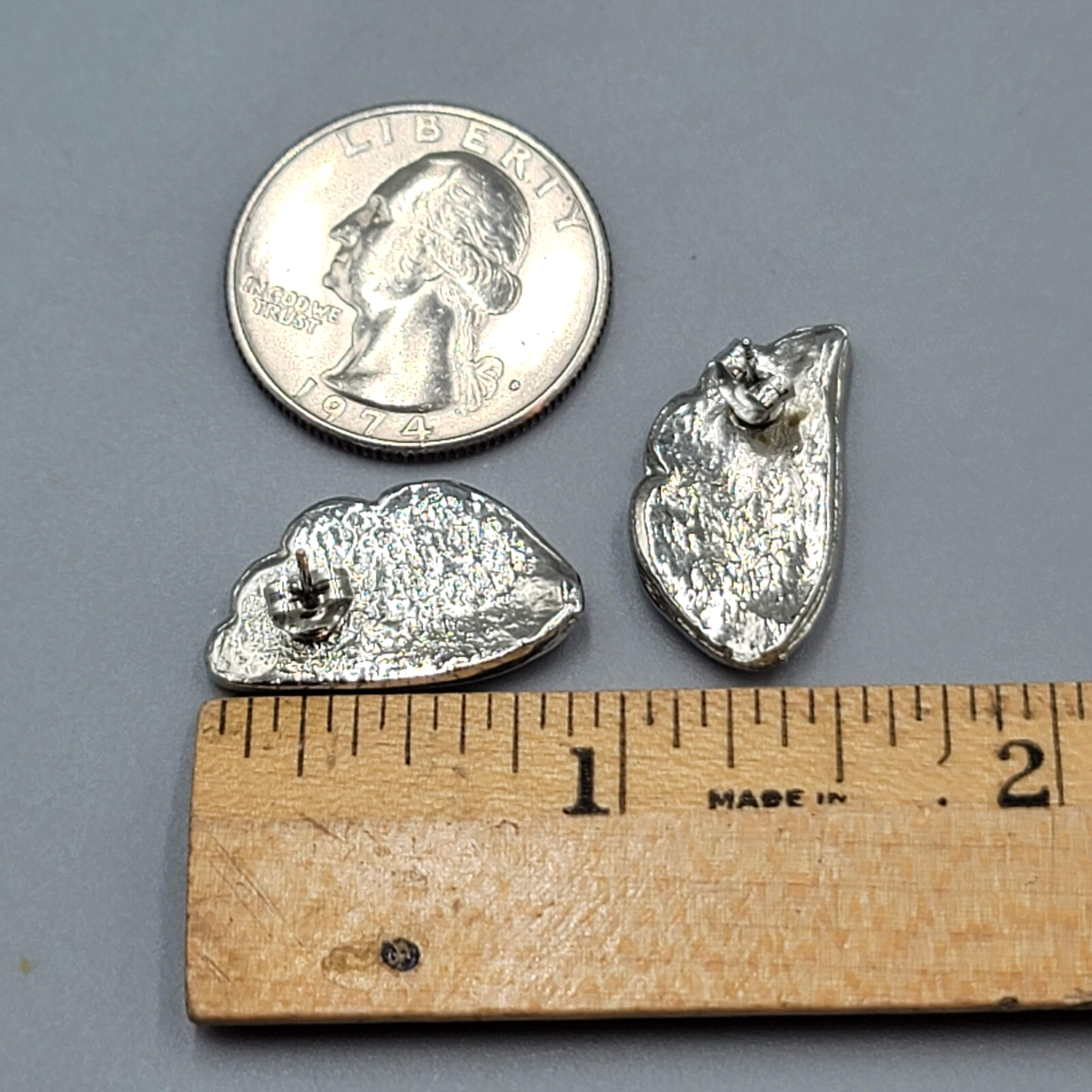 Vintage Climber Pierced Earrings Black Cream Enamel Silver tone 7/8"