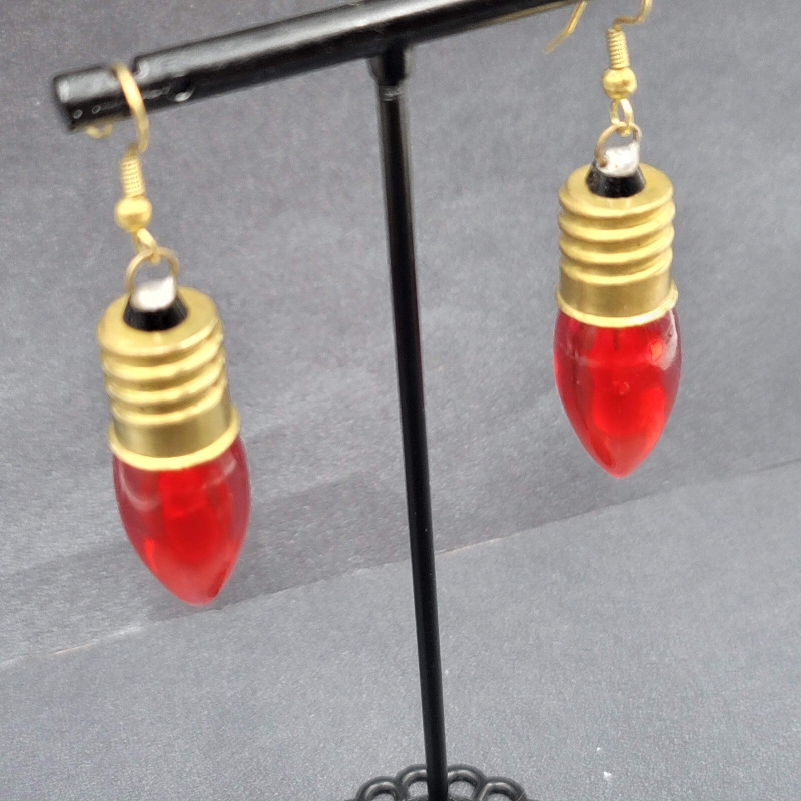 Christmas Pierced Earrings Gold tone Red Christmas Bulbs 1.75"