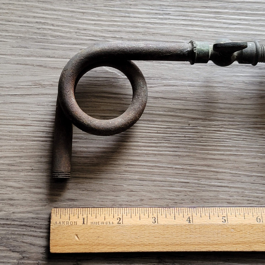 Vintage Marsh Instrument Company Gauge 14"