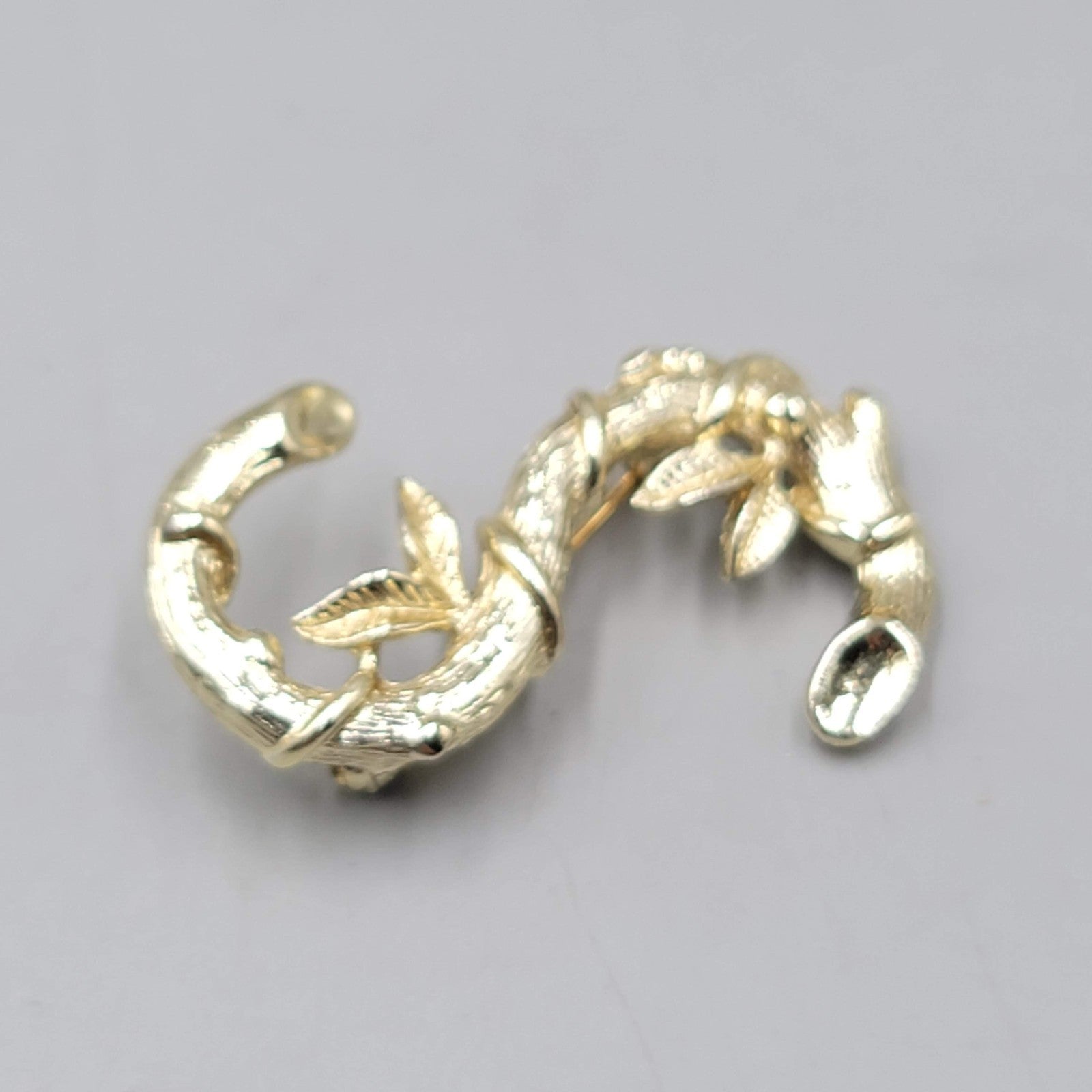 Vintage Sarah Cov Letter S Brooch Gold tone 1.75"