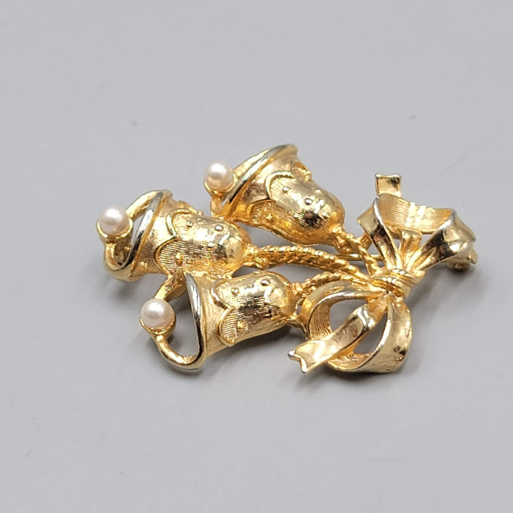 Vintage Premier Christmas Bells Brooch Gold tone Faux Pearl 2"