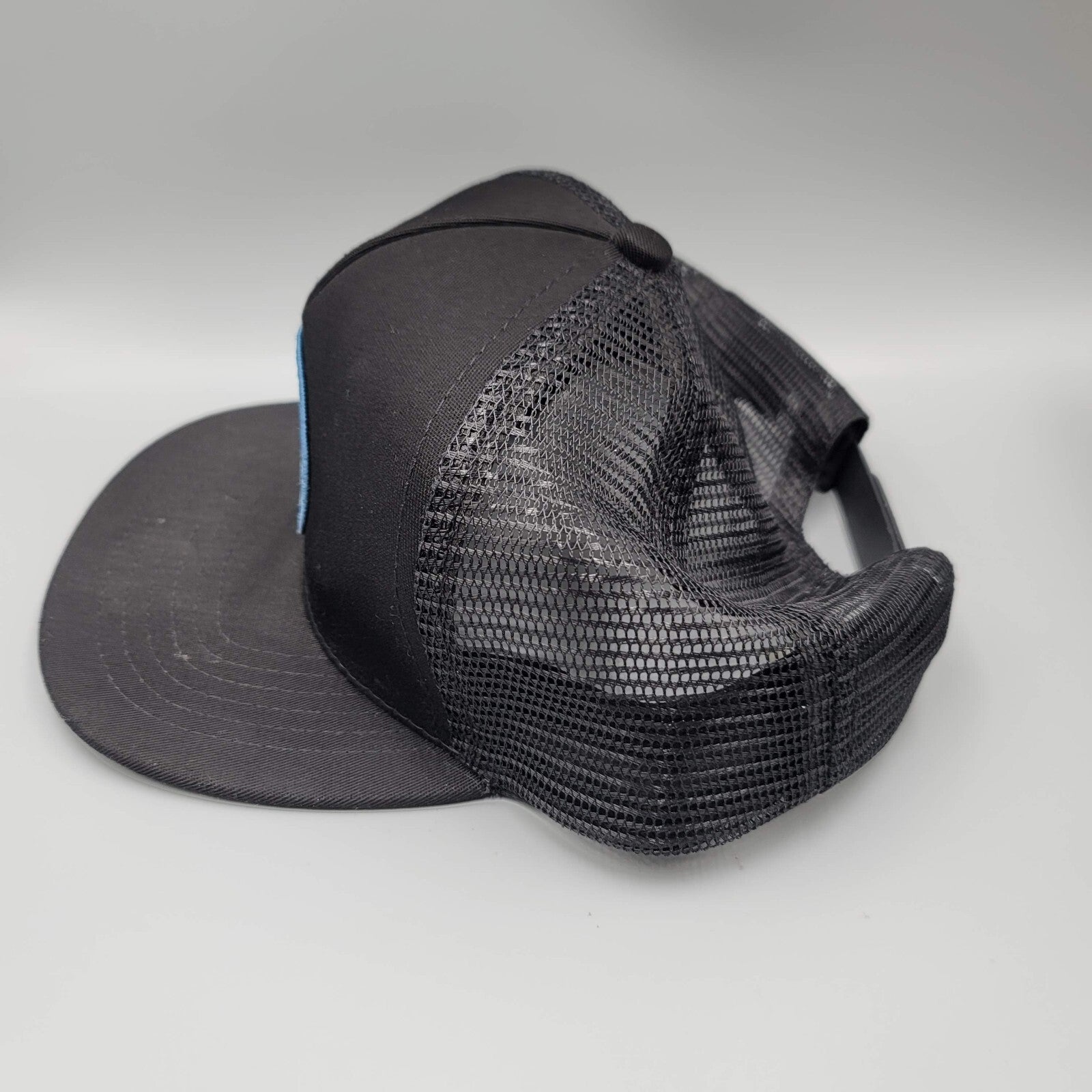 Salty Crew Dos Palms Find Refuge in the Sea Black Snapback Trucker Hat