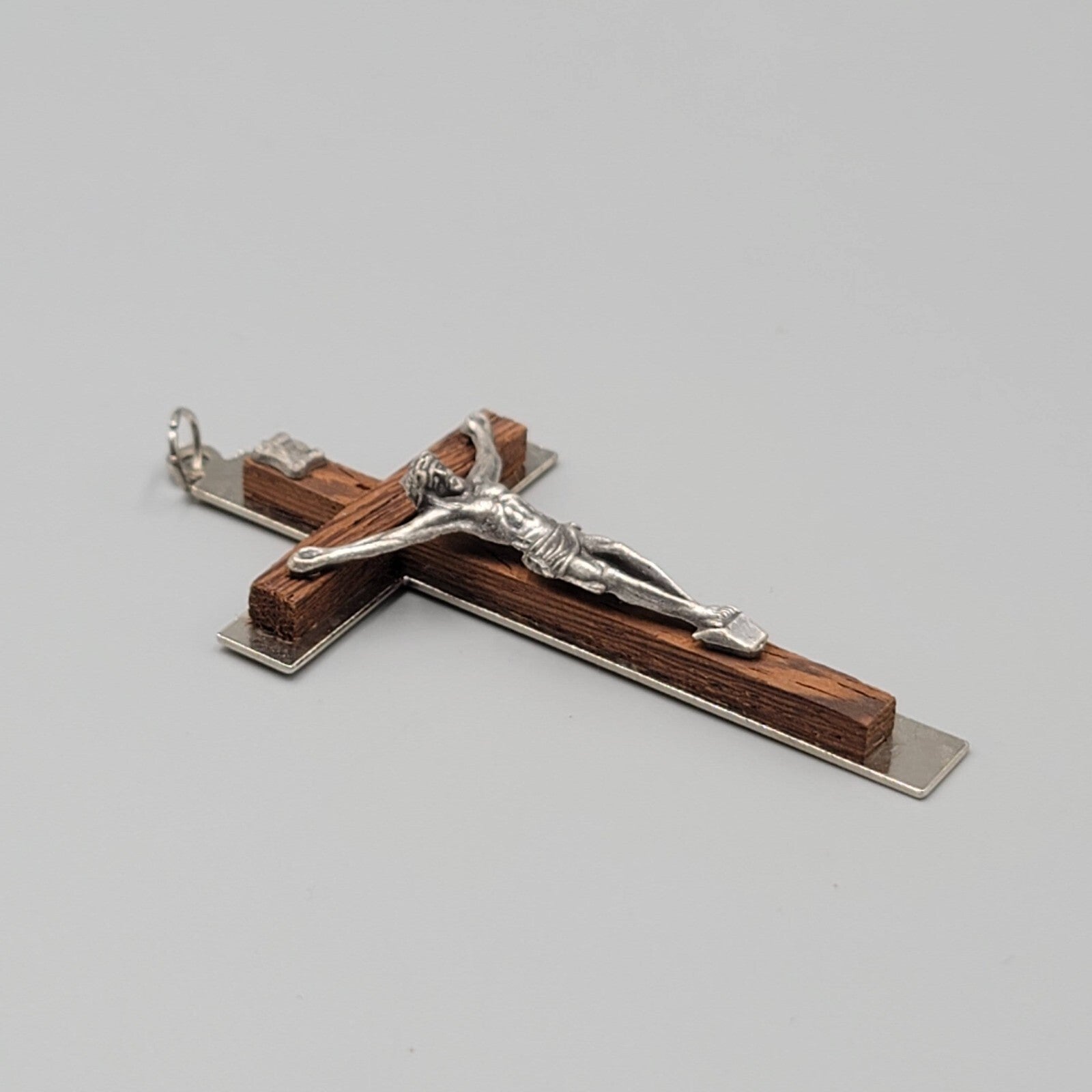Vintage Wood Cross Wall Hanging Crucifix ITALY 3 1/8 in NICE DETAIL