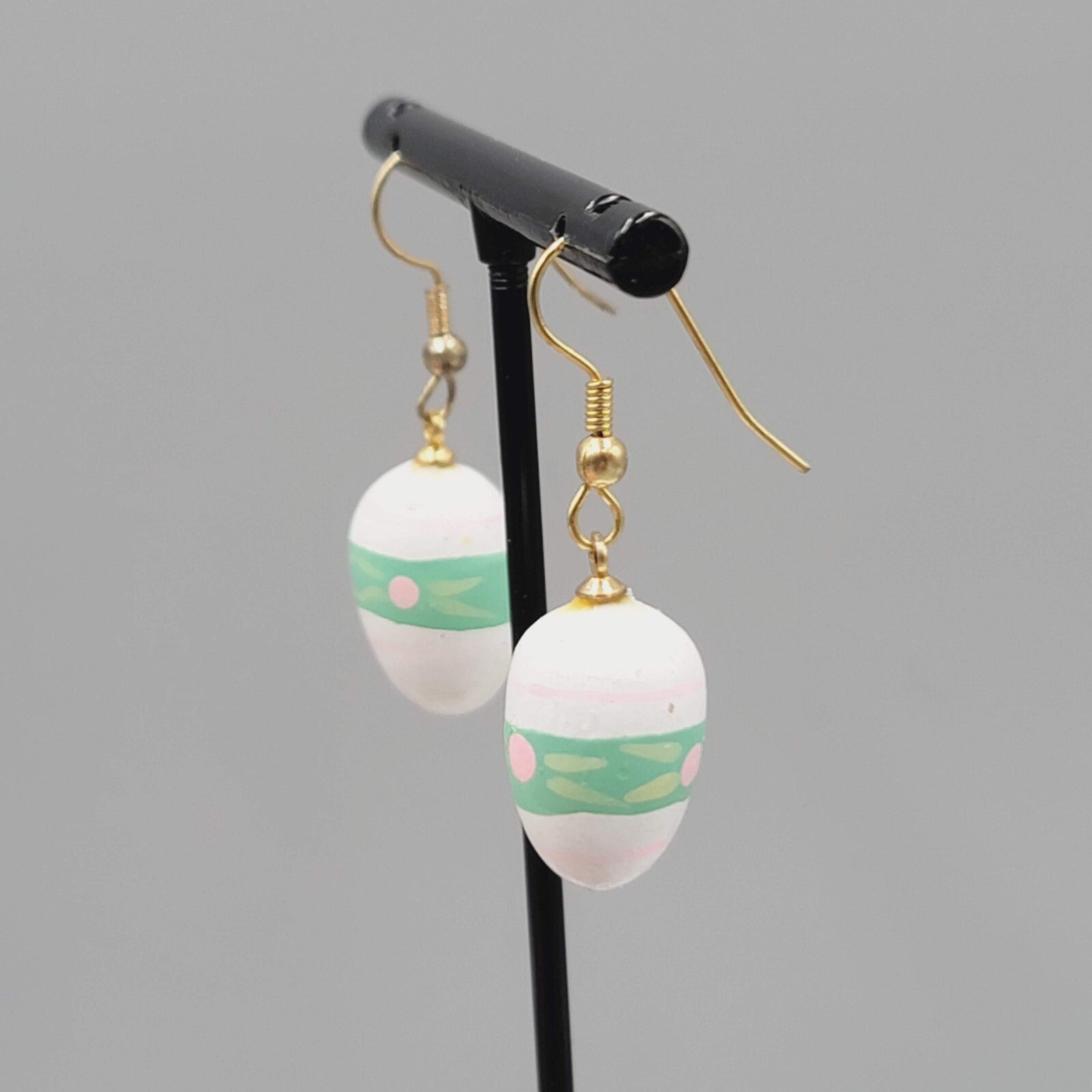 Vintage White Green Easter Egg Pierced Earrings Hand Painted Wood Dangle 7/8"