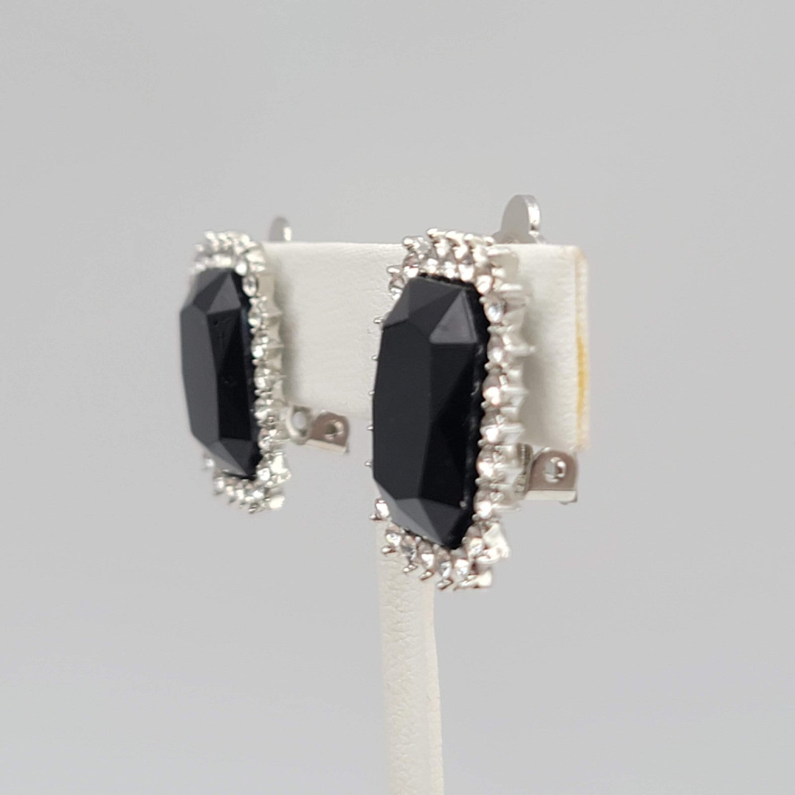 Vintage Faceted Black Glass Clip on Earrings Silver tone 1 in