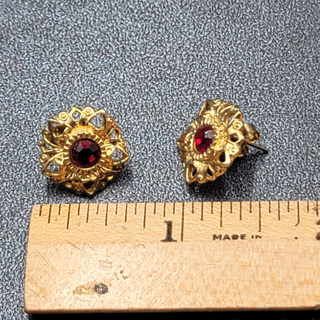Vintage Pierced Earrings Gold Plated Red Stone Heart Studs 5/8"