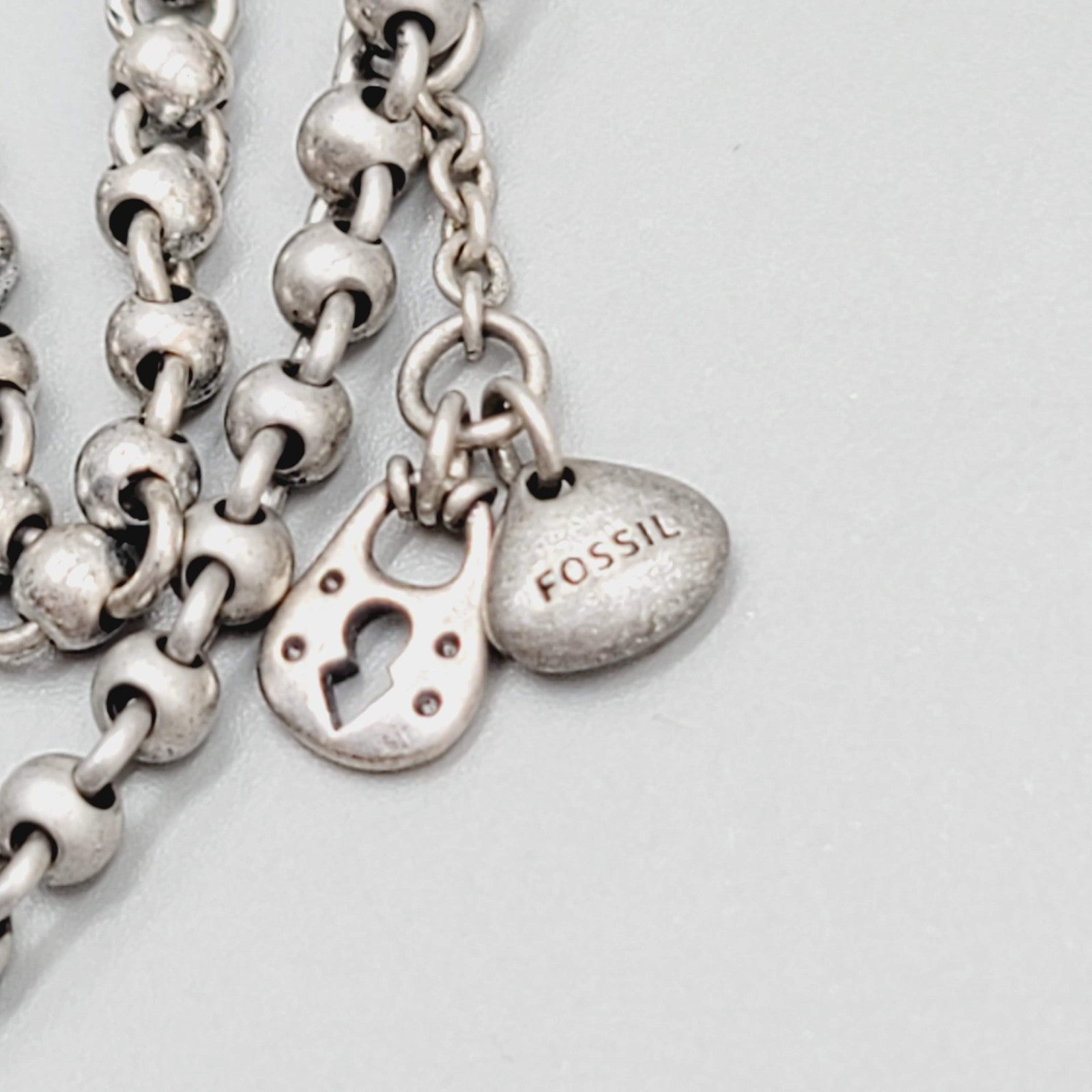 Fossil Brand Necklace Silver tone Pastel Multicolor Glass Beads 20"-22"