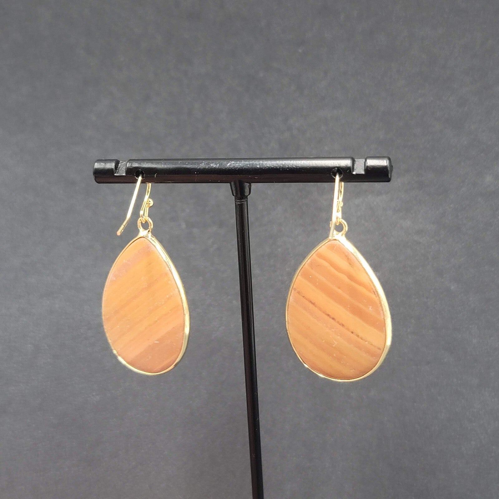Pierced Earrings Gold tone Orange Stone Teardrop Dangle 1 3/8"