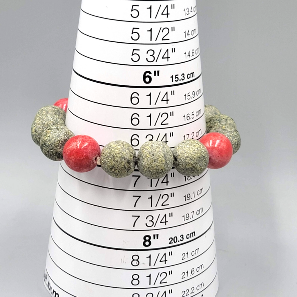 Vintage Raw Epidote Green Bead Bracelet Red Thulite Elastic 7"
