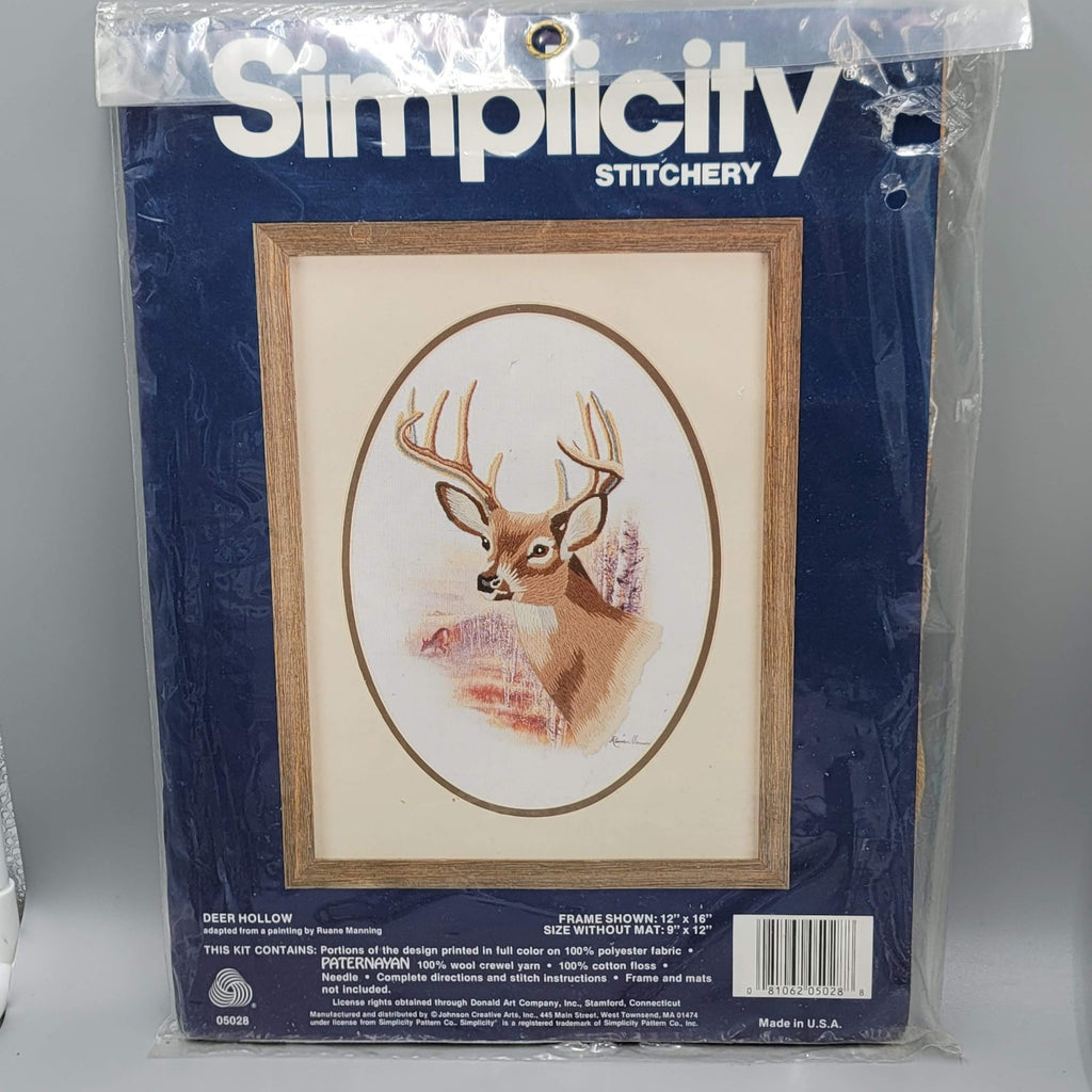 Simplicity Stitchery Deer Hollow 05028 Vintage New Sealed USA