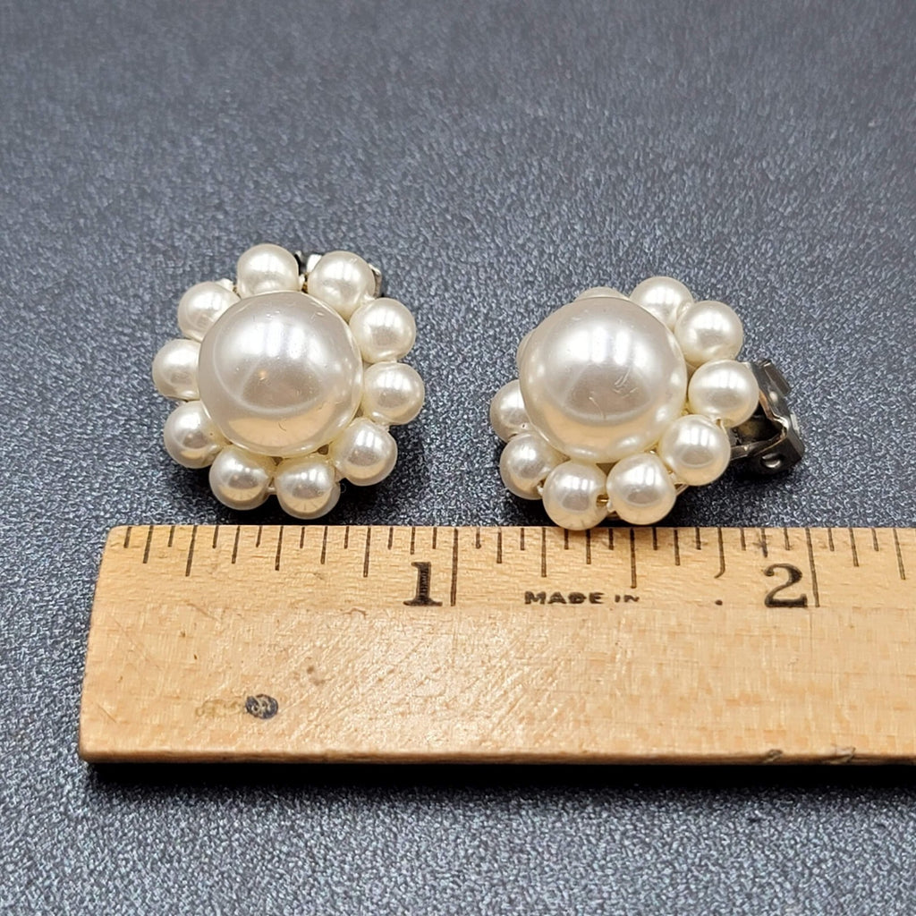 Vintage Clip on Earrings White Acrylic Cluster Bead Estate 7/8"
