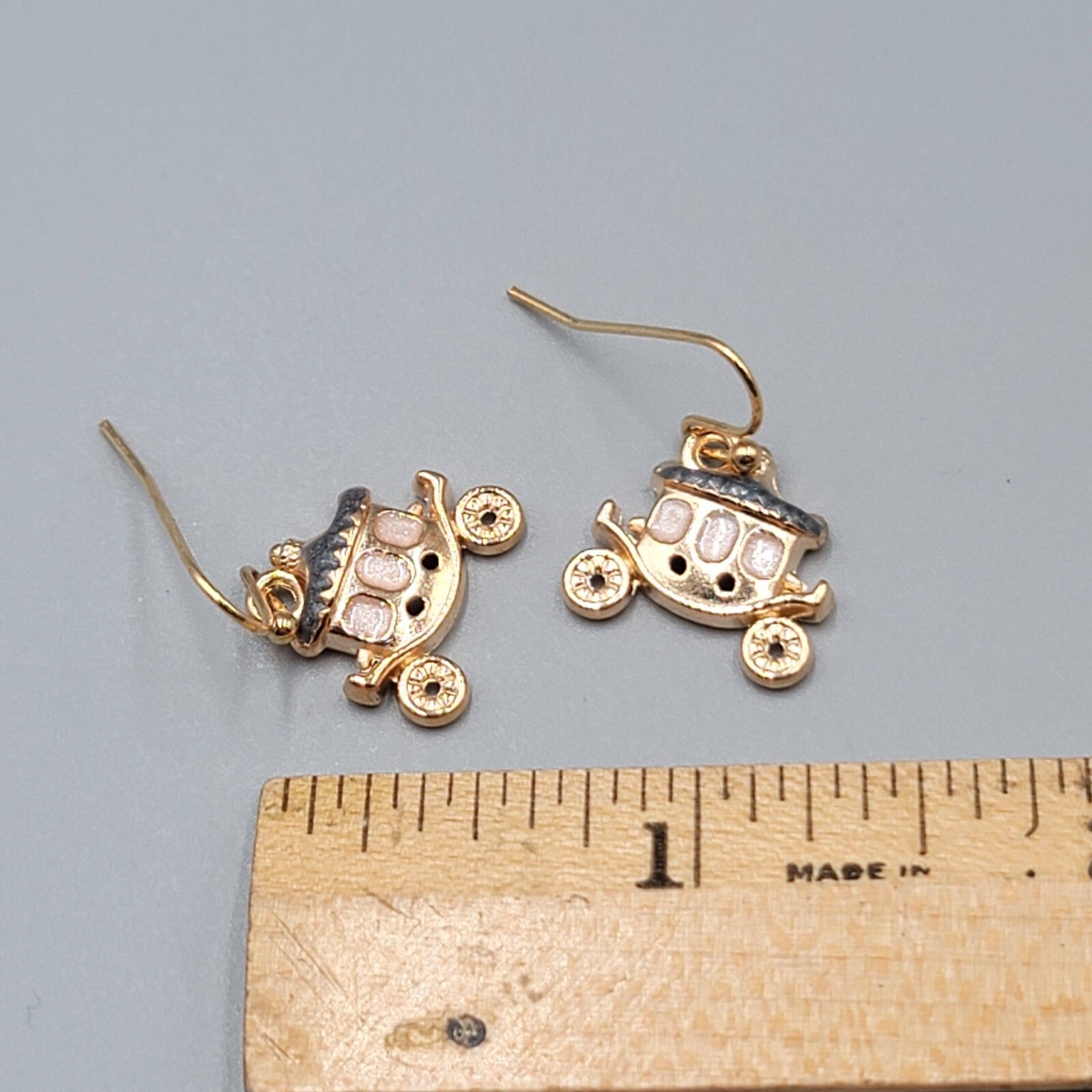 Carriage Enamel Pierced Earrings Gold tone Dangle 5/8"