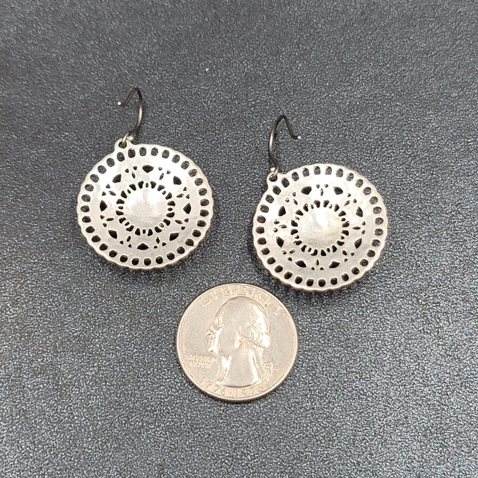 Pierced Earrings Silver tone Faux Pearl Open Work Medallion Dangle 1"