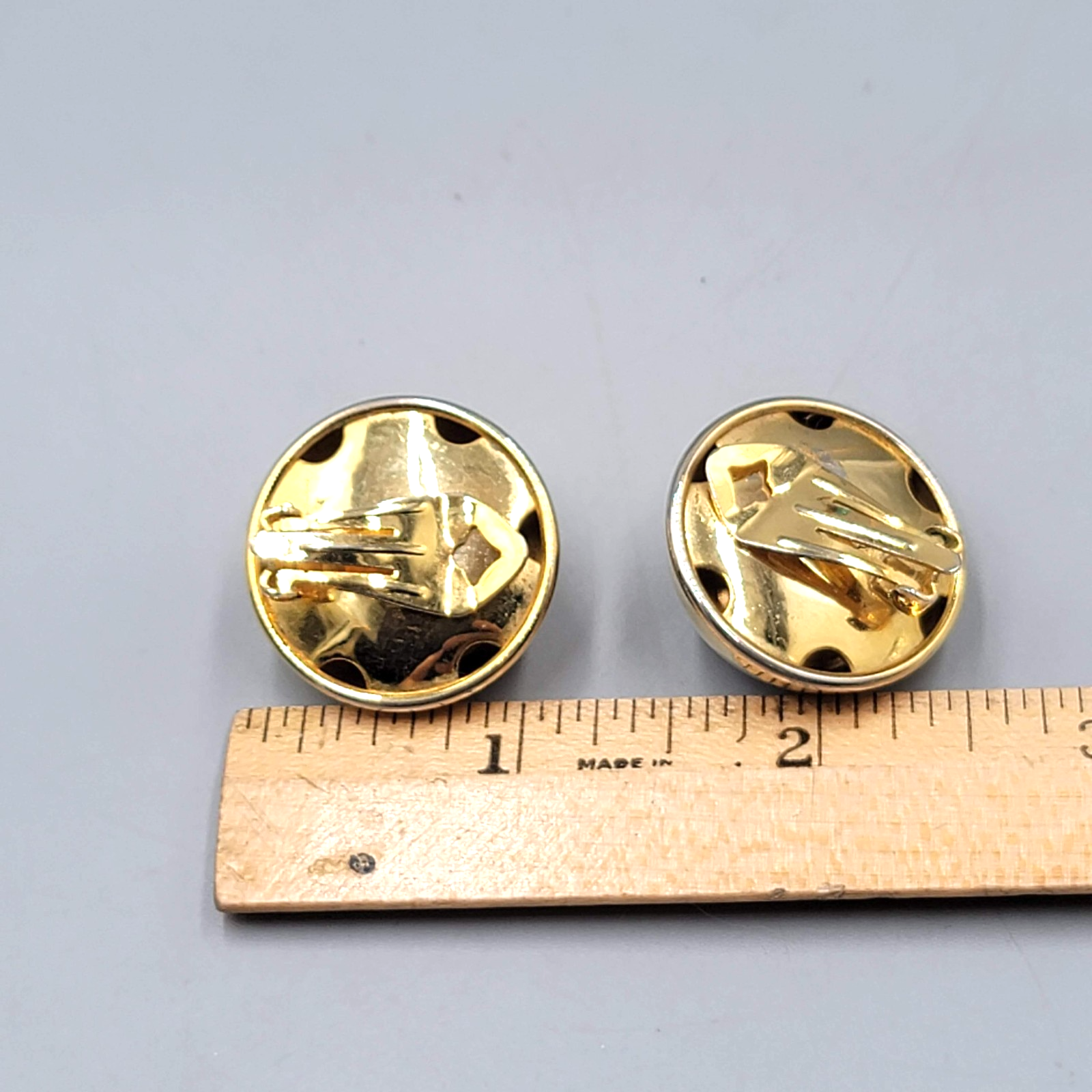 Vintage Red Rivoli Clip on Earrings Gold tone Round Statement 1 in