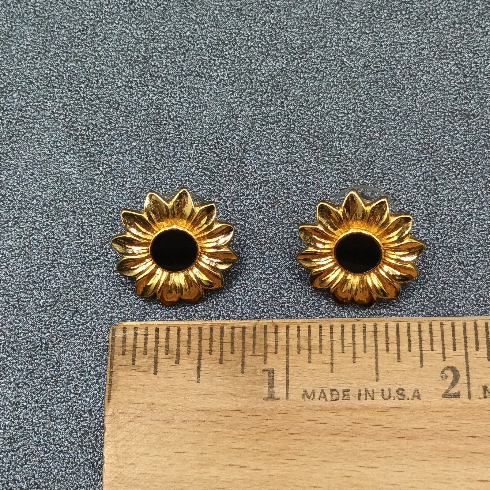 Pierced Earrings Gold tone Black Enamel Flower Studs  3/4"