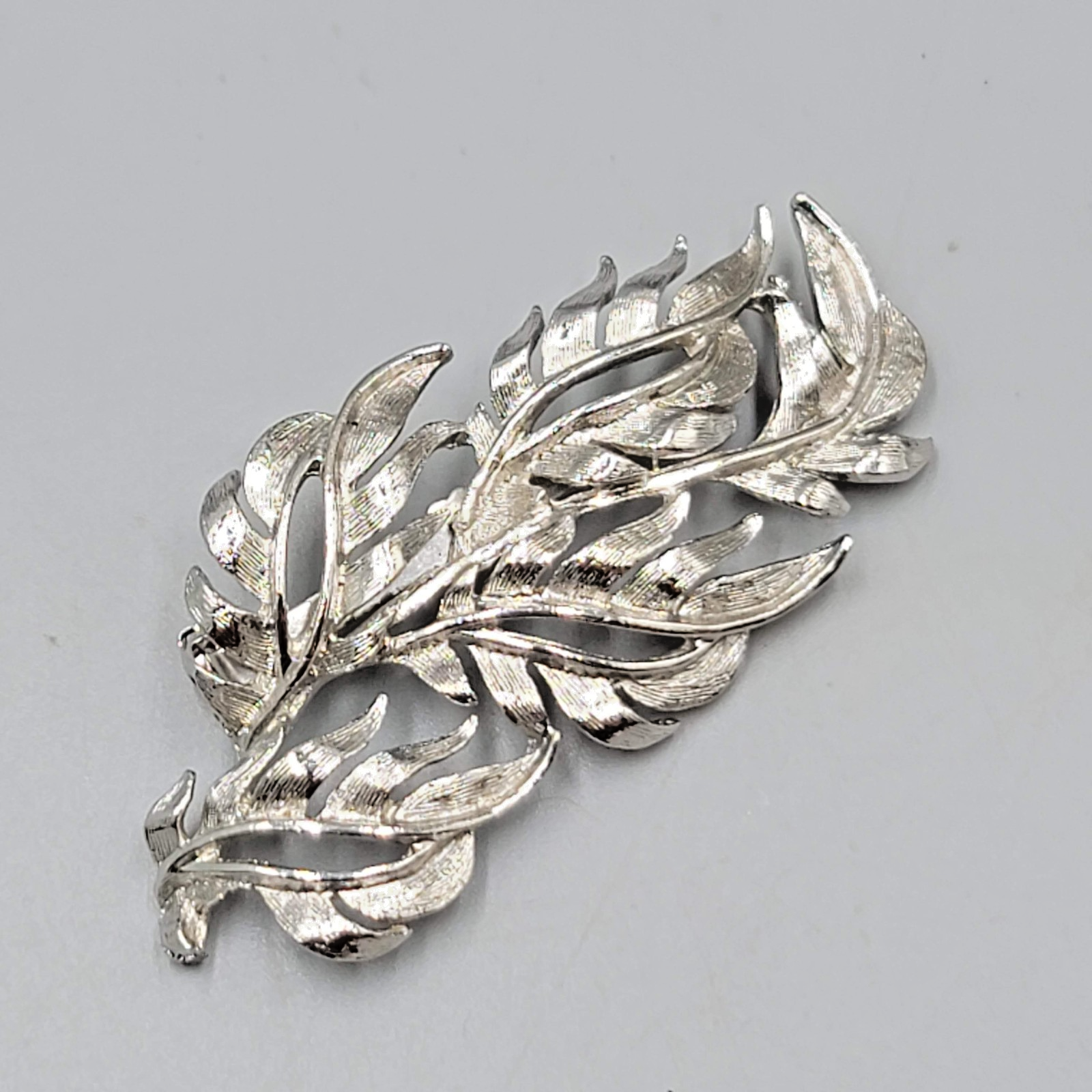 Vintage Signed Torino Silver Tone Metal Openwork Leaf Brooch Estate Jewelry 2.5"