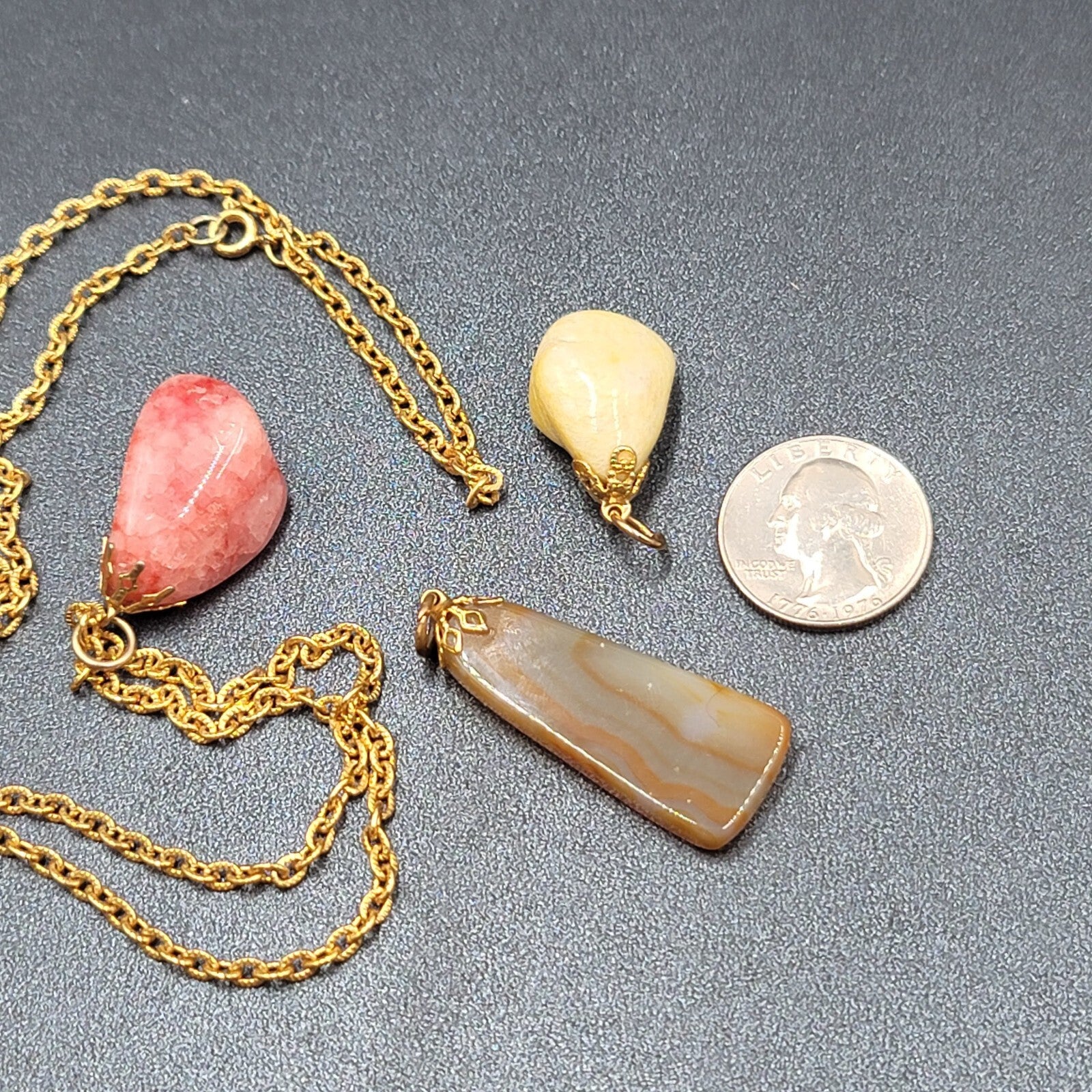 Vintage Agate Stone Gold Tone Chain Polished 3 Pink Brown Yellow Pendants 24"