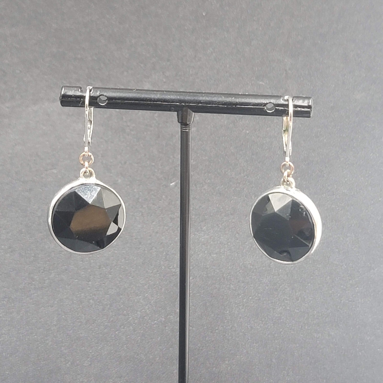 Pierced Earrings Silver tone Acrylic Black Faceted Dangle 1"