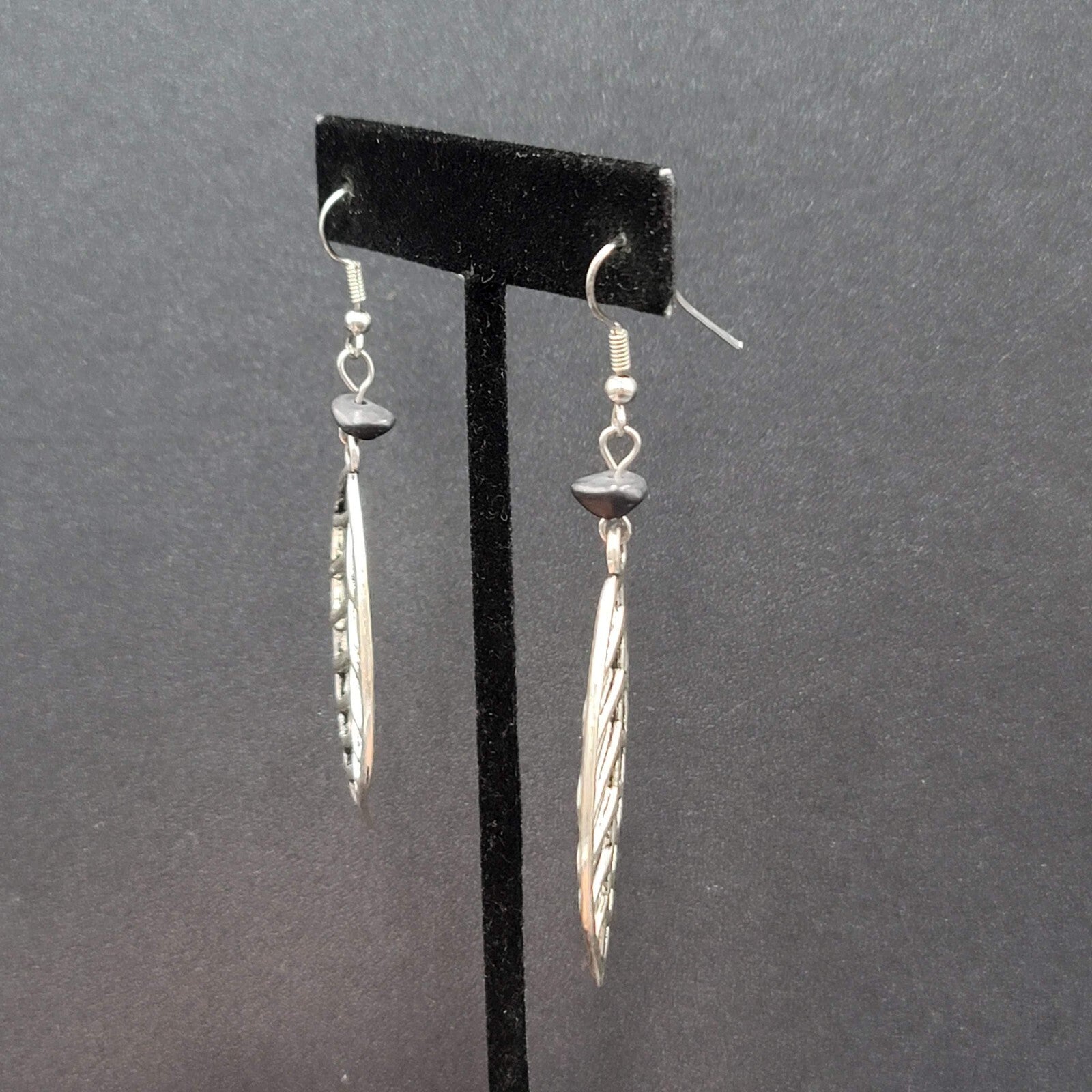 Pierced Earrings Open Work Leaf Black Stone Bead Dangle Long 2.25"