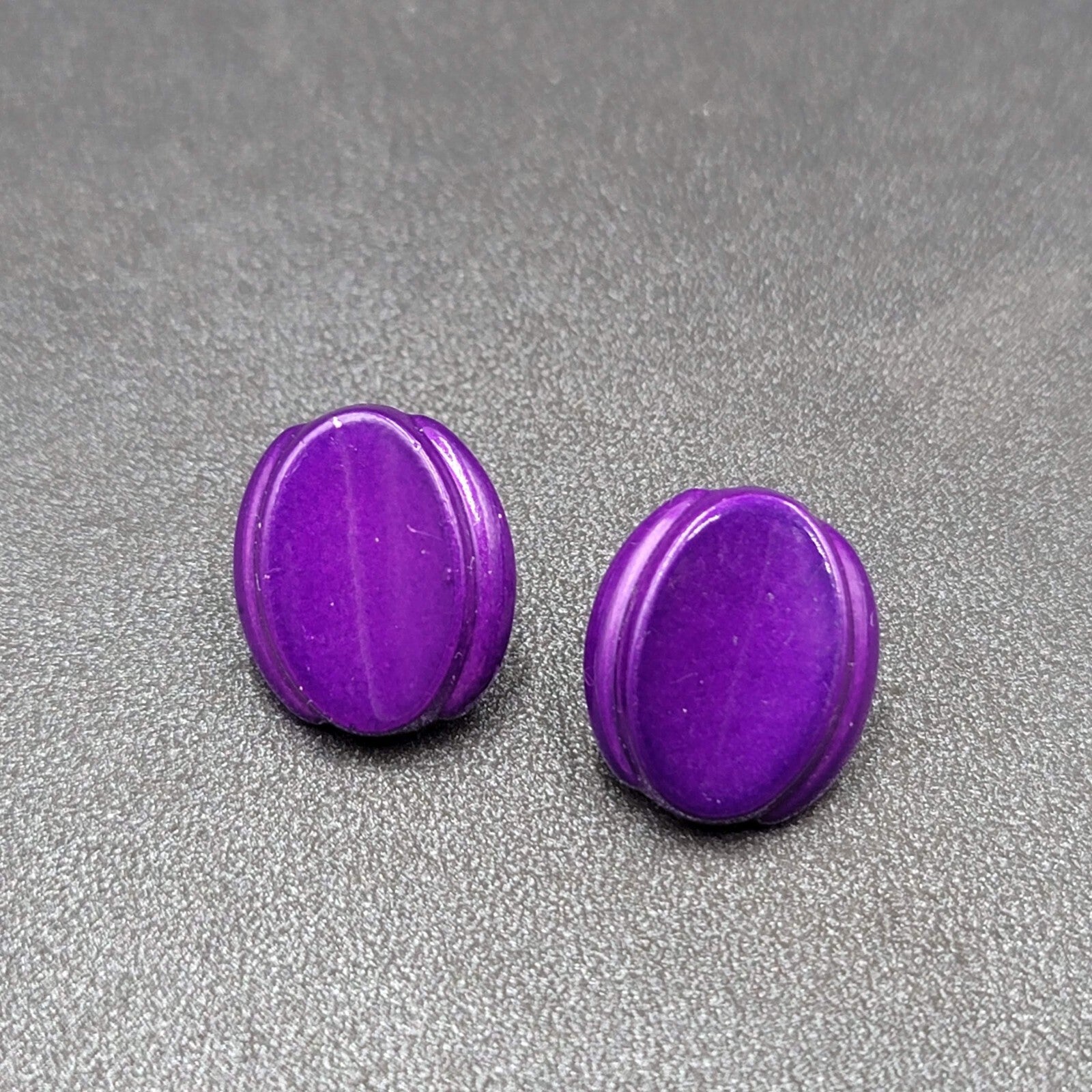 Vintage Pierced Earrings Dark Purple Enamel over Metal Oval Studs 3/4"