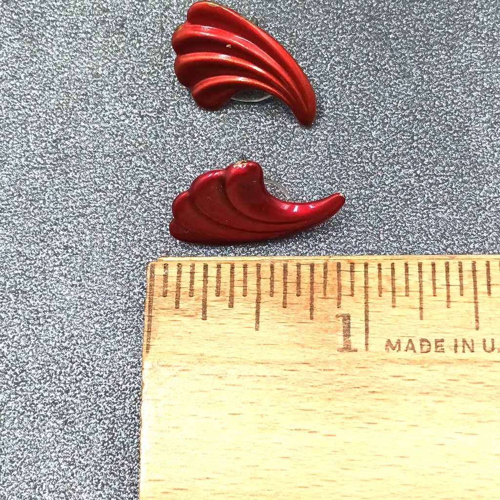Vintage Pierced Earrings Red Enamel Textured Small Drop 3/4"