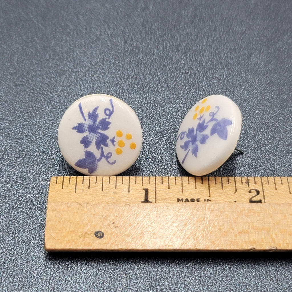 Vintage Pierced Earrings Ceramic White Hand Painted Purple Yellow Grapes 3/4"