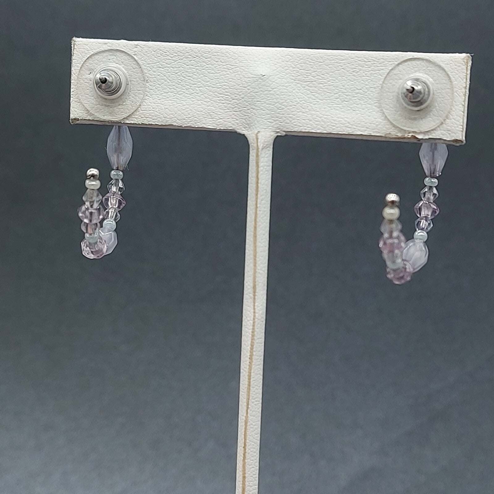 Liz Claiborne Pierced Earrings Silver tone Beaded Hoops Light Pink Purple 1 1/8"