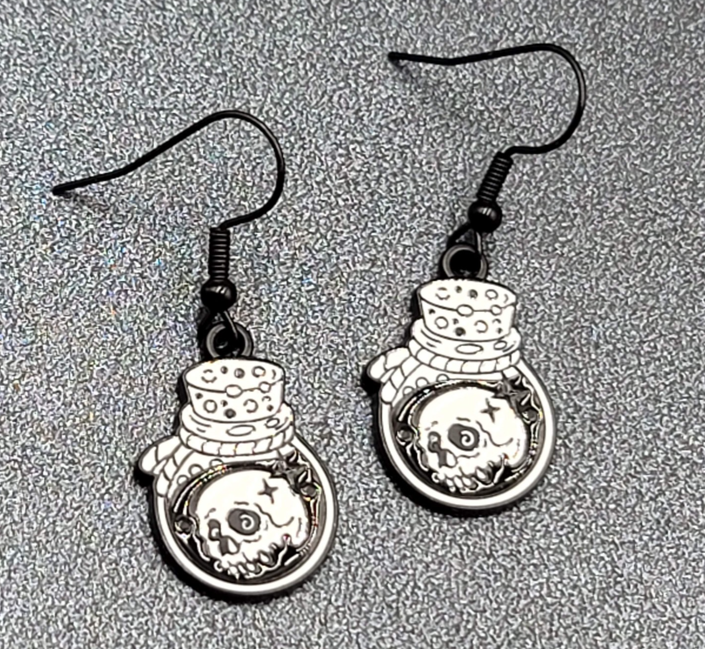 Poison Skull in Jar Pierced Earrings Black White Enamel Dangle Halloween 7/8" 