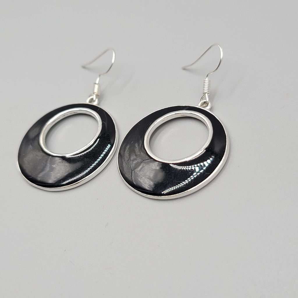 Open Circle Pierced Earrings Silver tone Black Enamel Dangle 1.25"