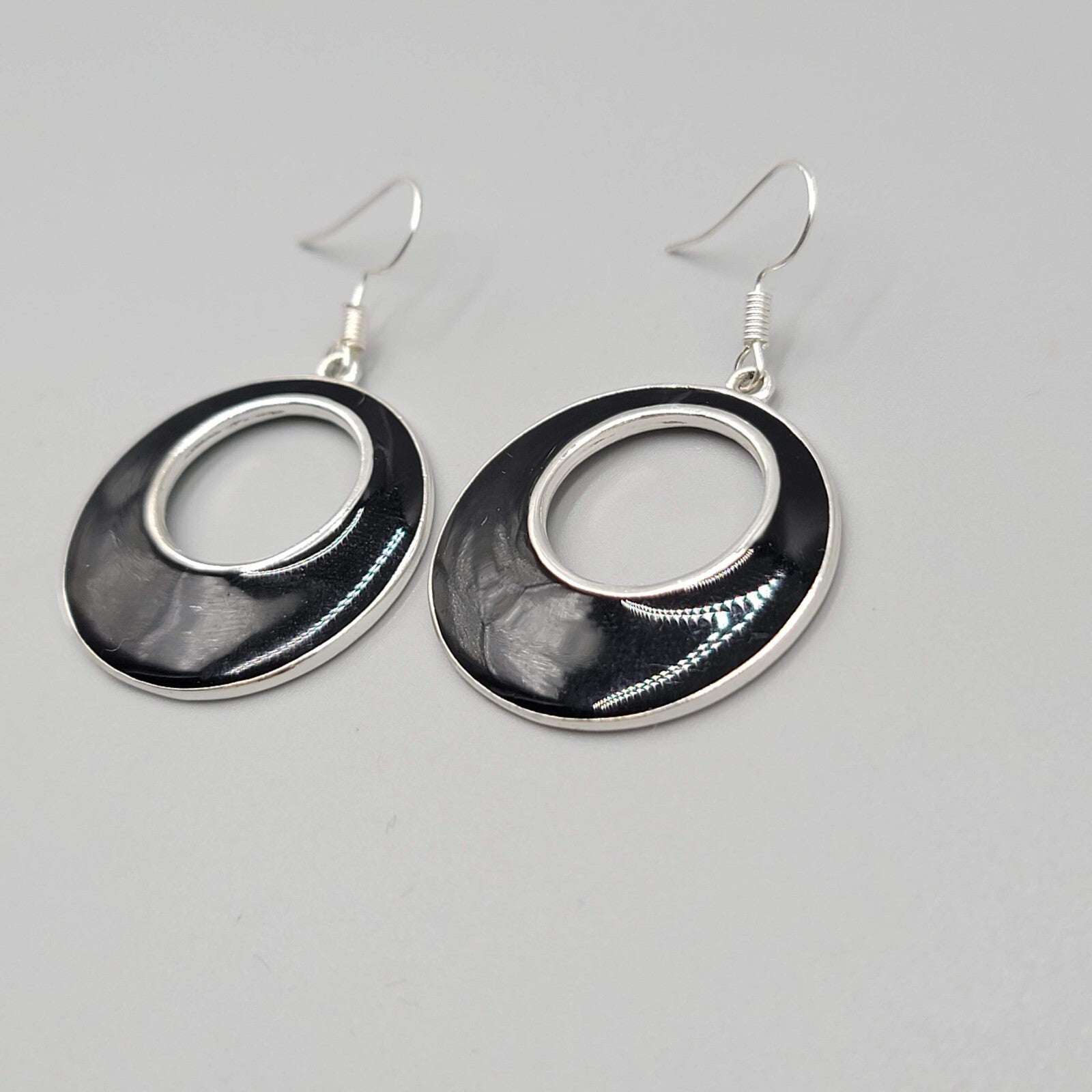 Open Circle Pierced Earrings Silver tone Black Enamel Dangle 1.25"