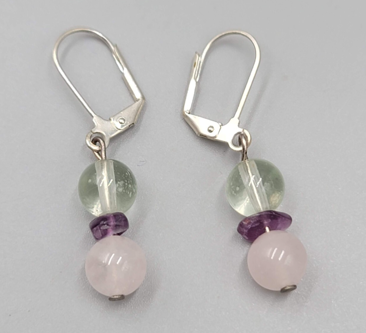 White and Pink Quartz Bead Pierced Earrings Silver tone Dangle Amethyst 7/8"
