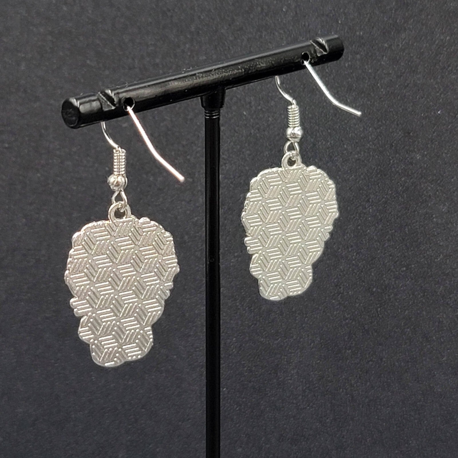Beetlejuice Pierced Earrings Enamel Silver tone Horror Movie Dangle 1.25" FS