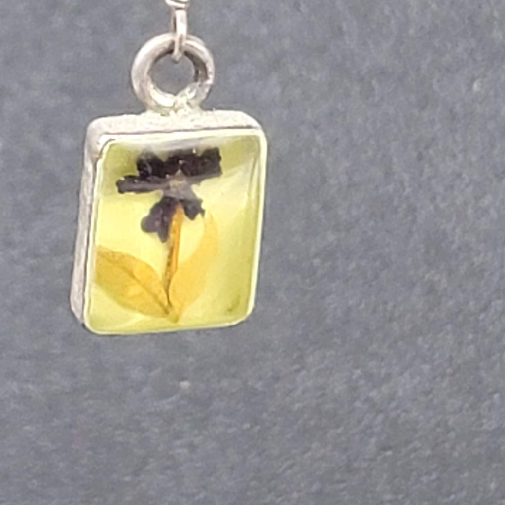 Pierced Earrings Sterling Silver Real Flower in Resin Dangle 5/8"