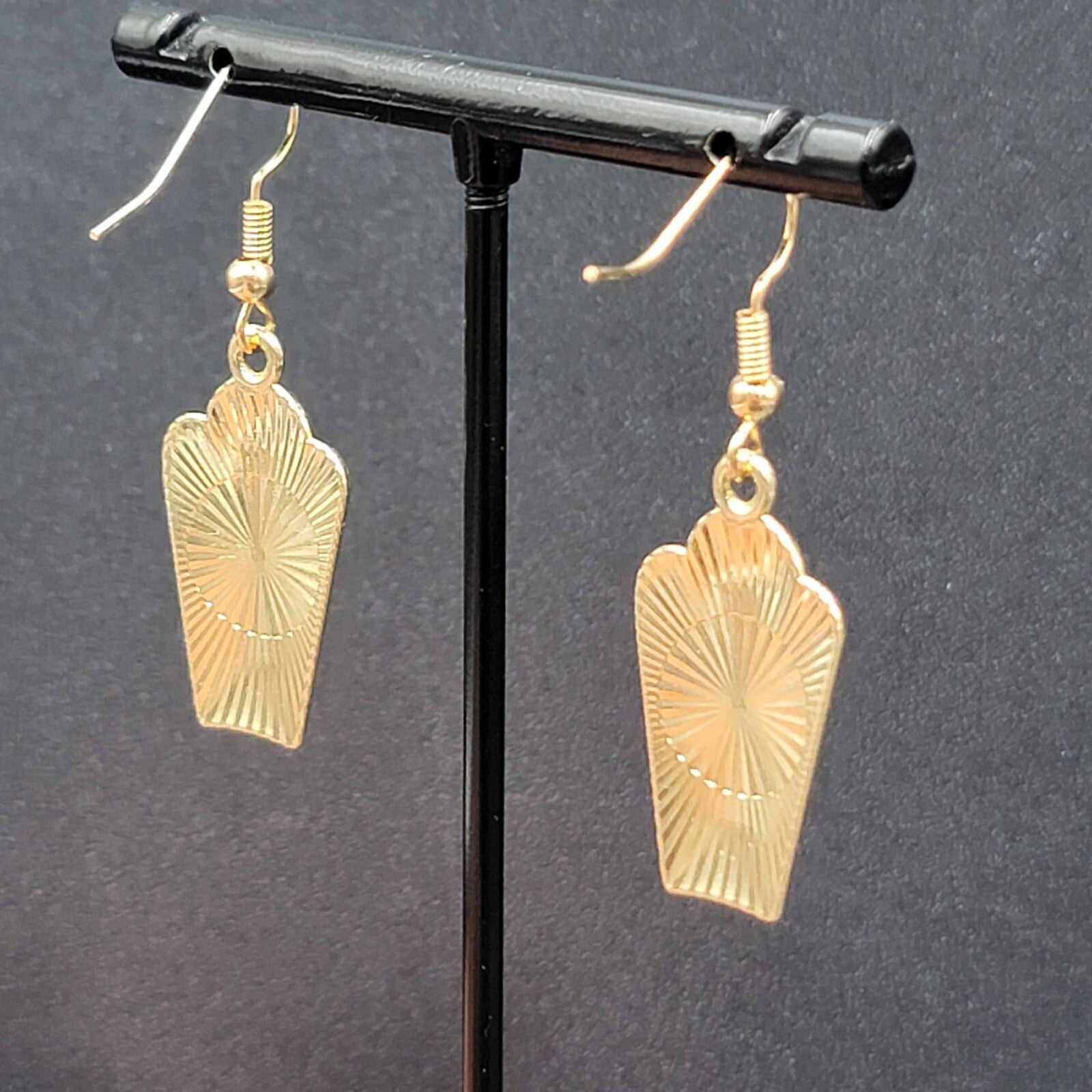 Halloween Coffin Pierced Earrings Skull Enamel Flowers Gold tone Dangle 1"