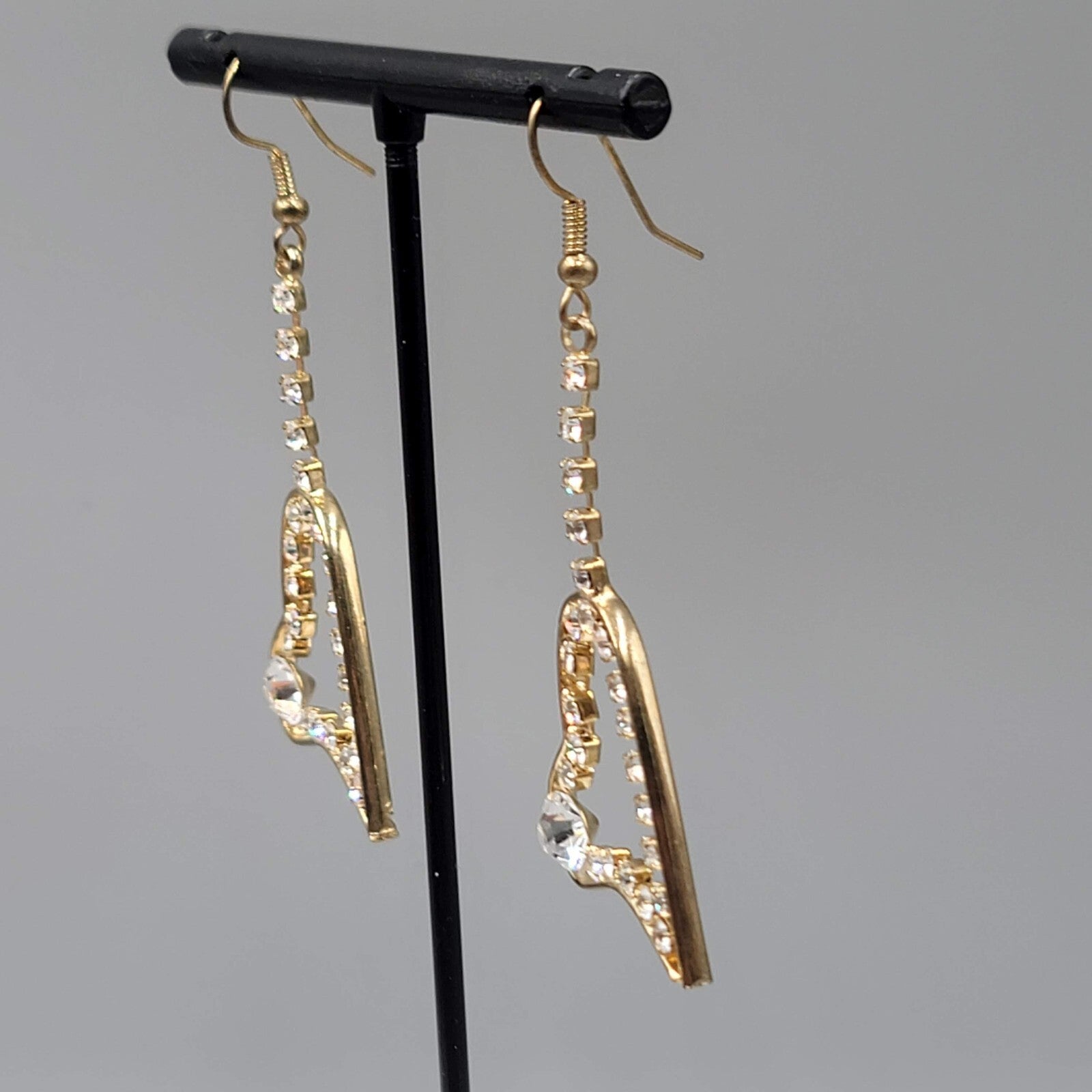 Dangle Heart Pierced Earrings Gold tone Rhinestone 2"