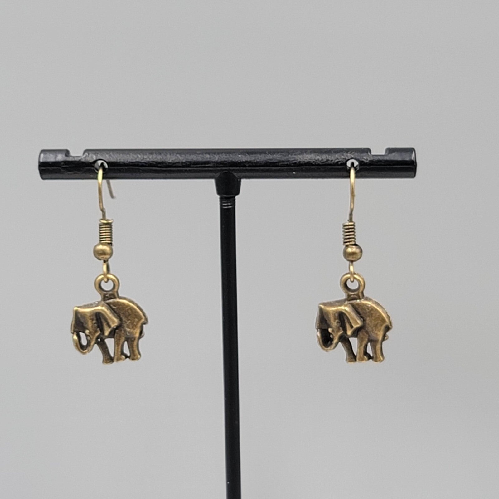 Elephant Pierced Earrings Bronze tone Embossed Dangle 5/8"