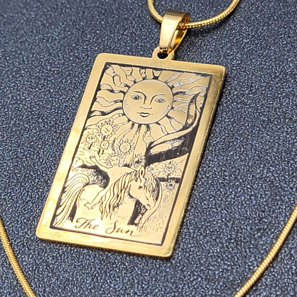 The SUN Tarot Card Pendant Necklace Major Arcana Gold tone 18”.