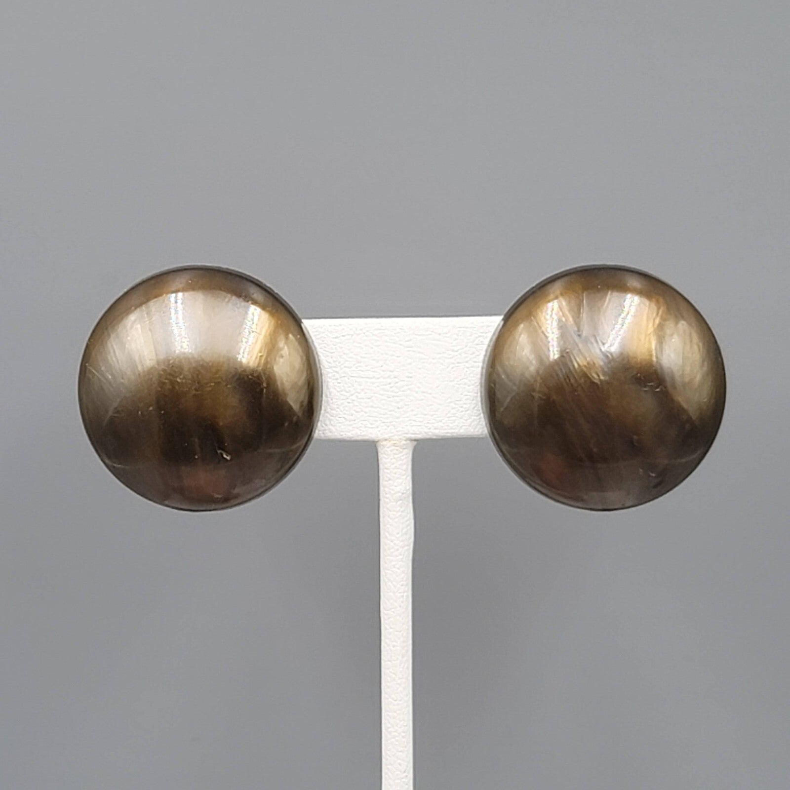 Vintage Brown Swirl Clip on Earrings Plastic Round 1"