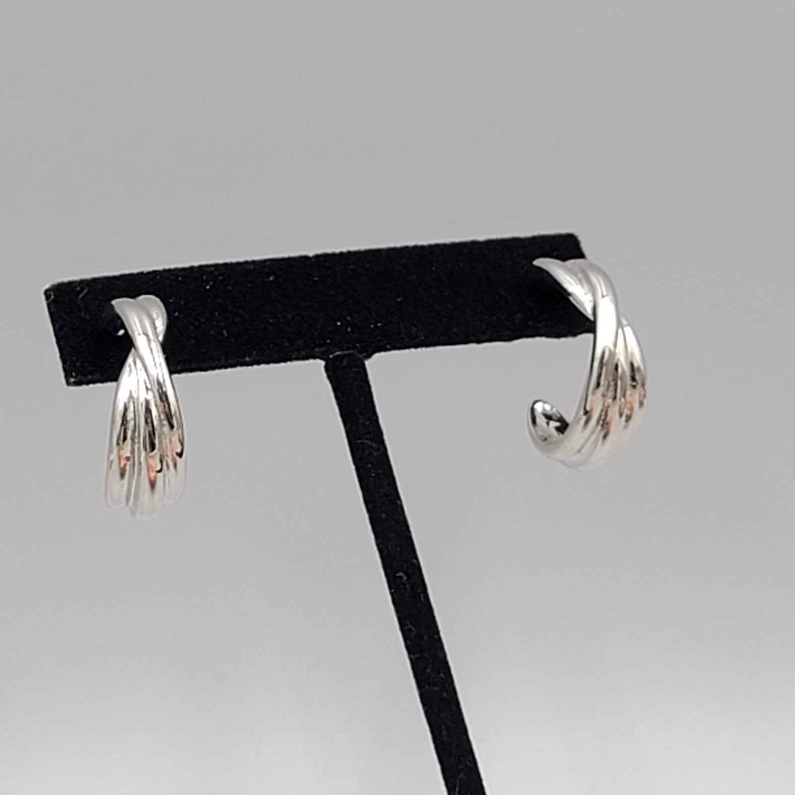 Twist Hoops Pierced Earrings Silver tone Dangle 1"