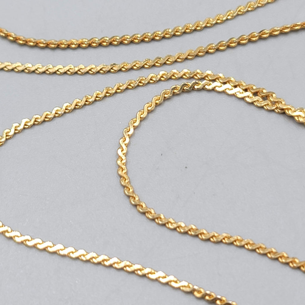 Vintage Pendant Necklace Gold tone Long Gold tone Chain 24"