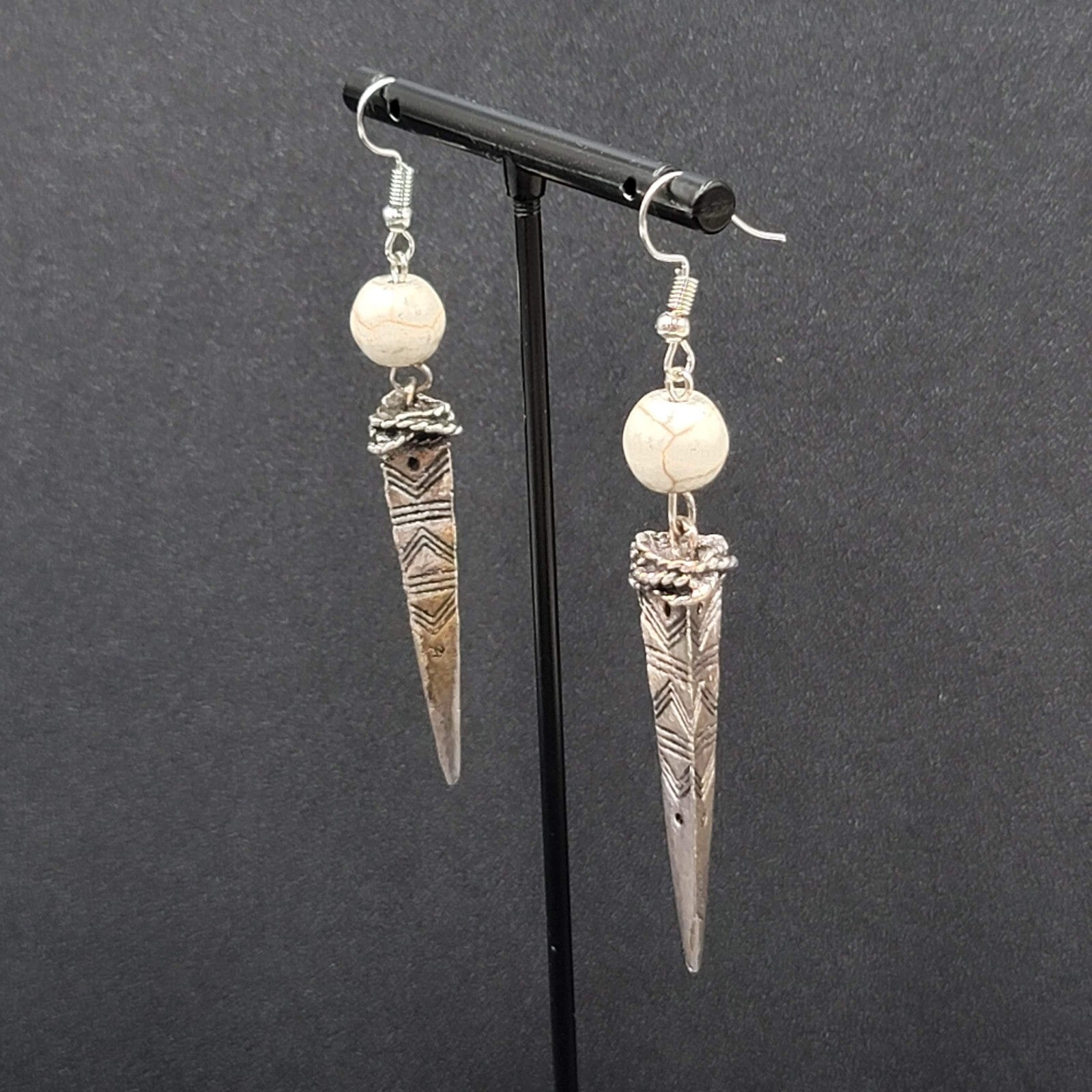 Pierced Earrings Silver tone White Stone Bead Dangle Spike 2.25"