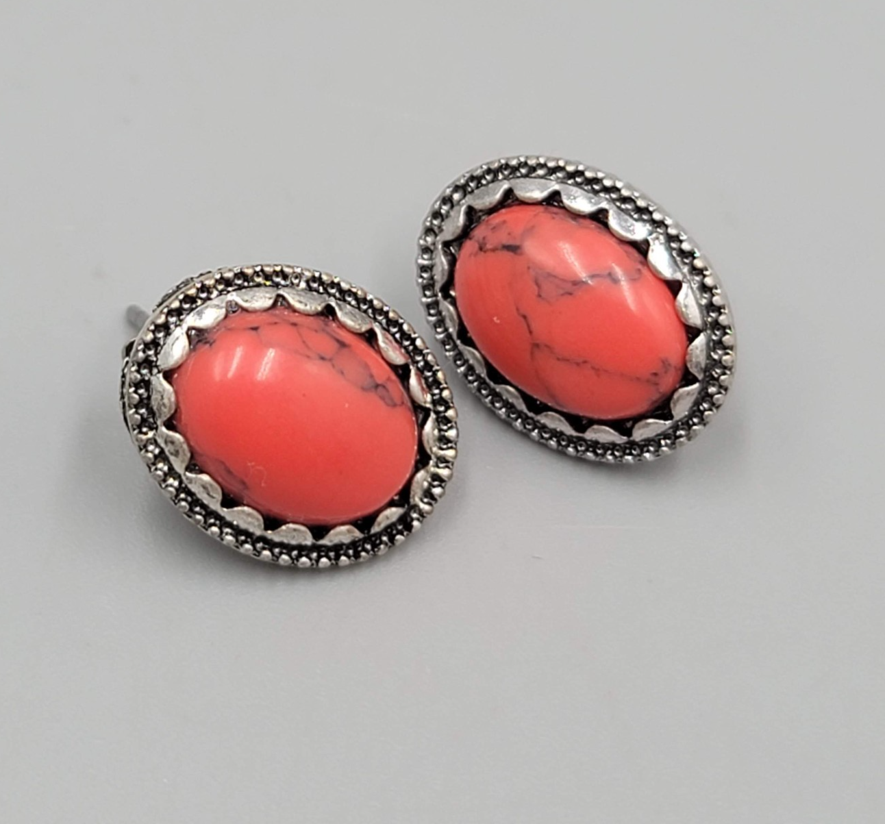 Stud Pierced Earrings Southwest Silver tone Oval Red Cabochon 1/2"