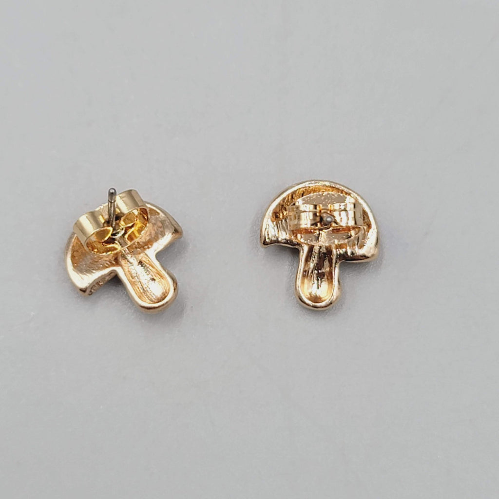 Mushroom Stud Pierced Earrings Enamel Red White Dots Gold tone 1/2"