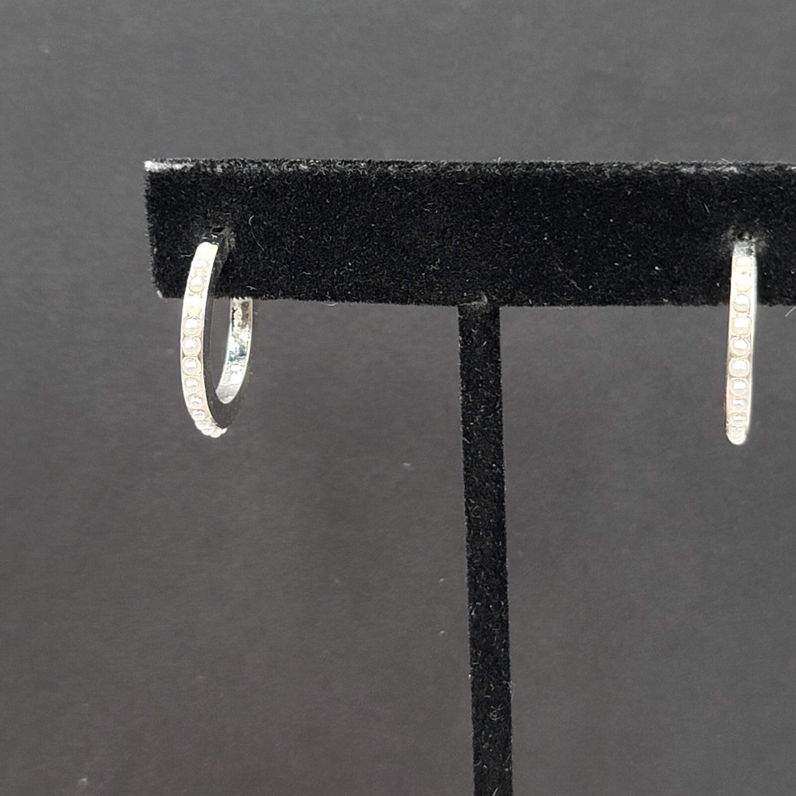 Pierced Earrings Silver tone White Beaded Hoops 3/4"