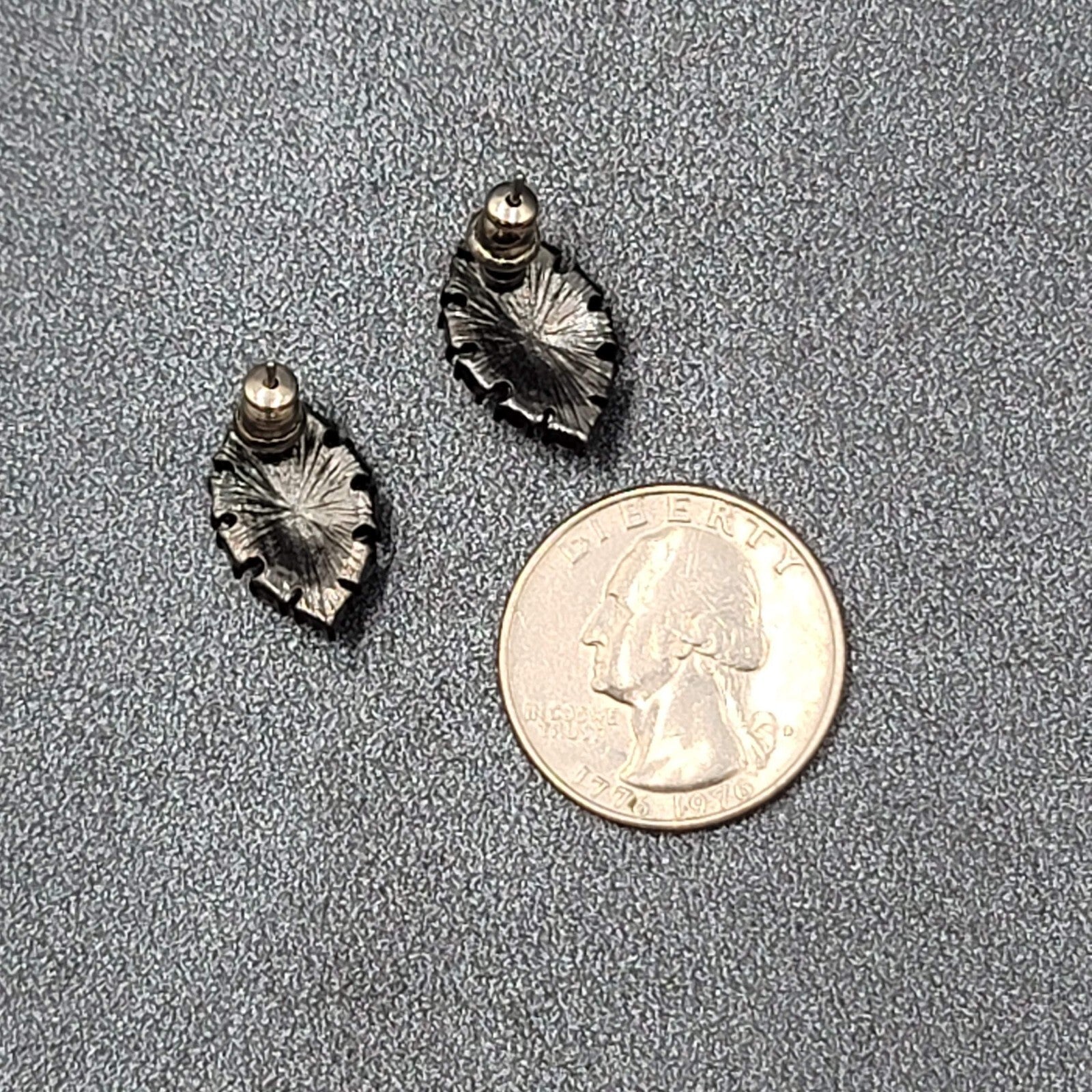 Pierced Earrings Black Metal Rhinestone Diamond Shape Studs 3/4"