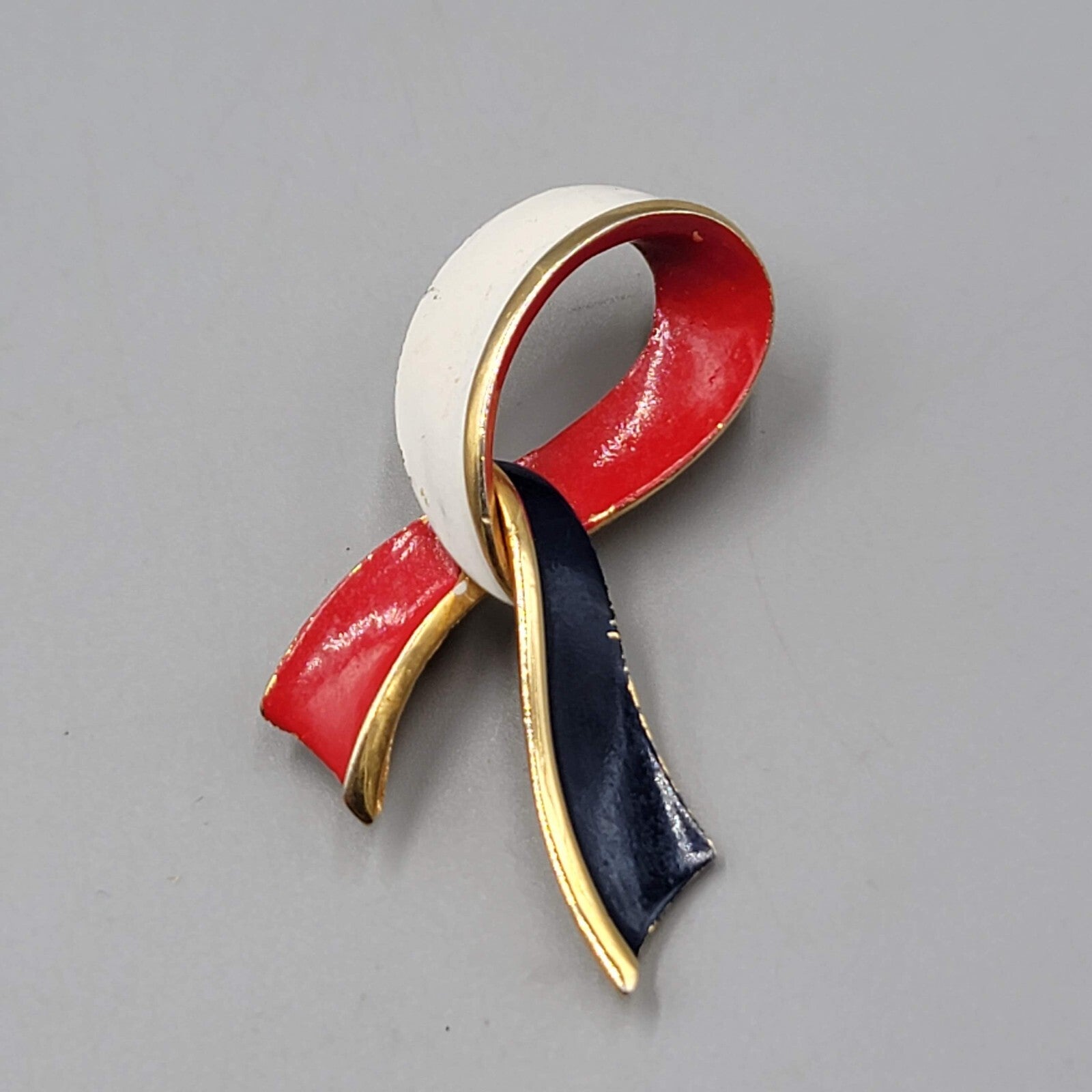 Vintage Ribbon Brooch Red White Blue Enamel Gold tone Patriotic 2.25"
