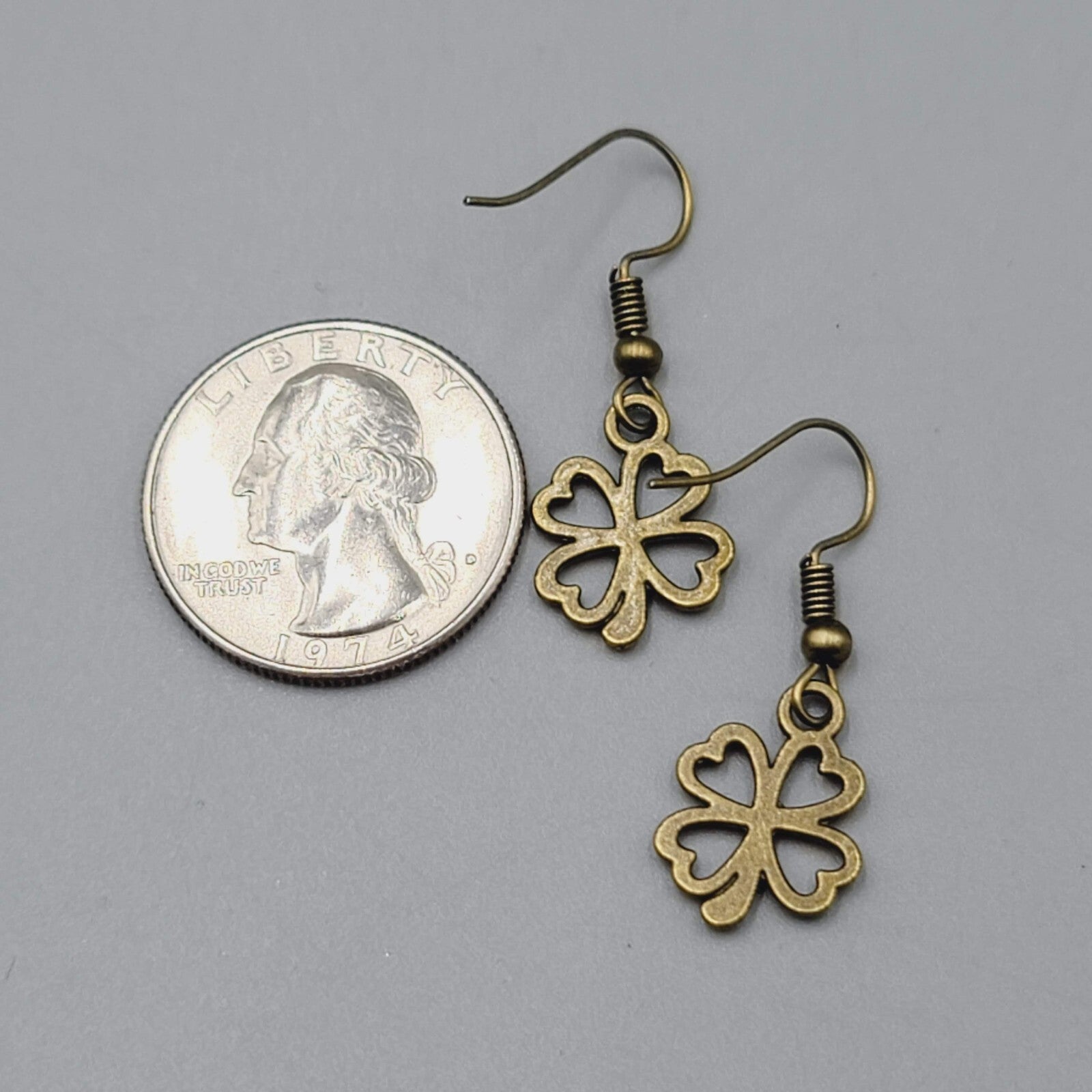 Lucky Shamrock 4 Leaf Clover Pierced Earrings Bronze tone Dangle 5/8"