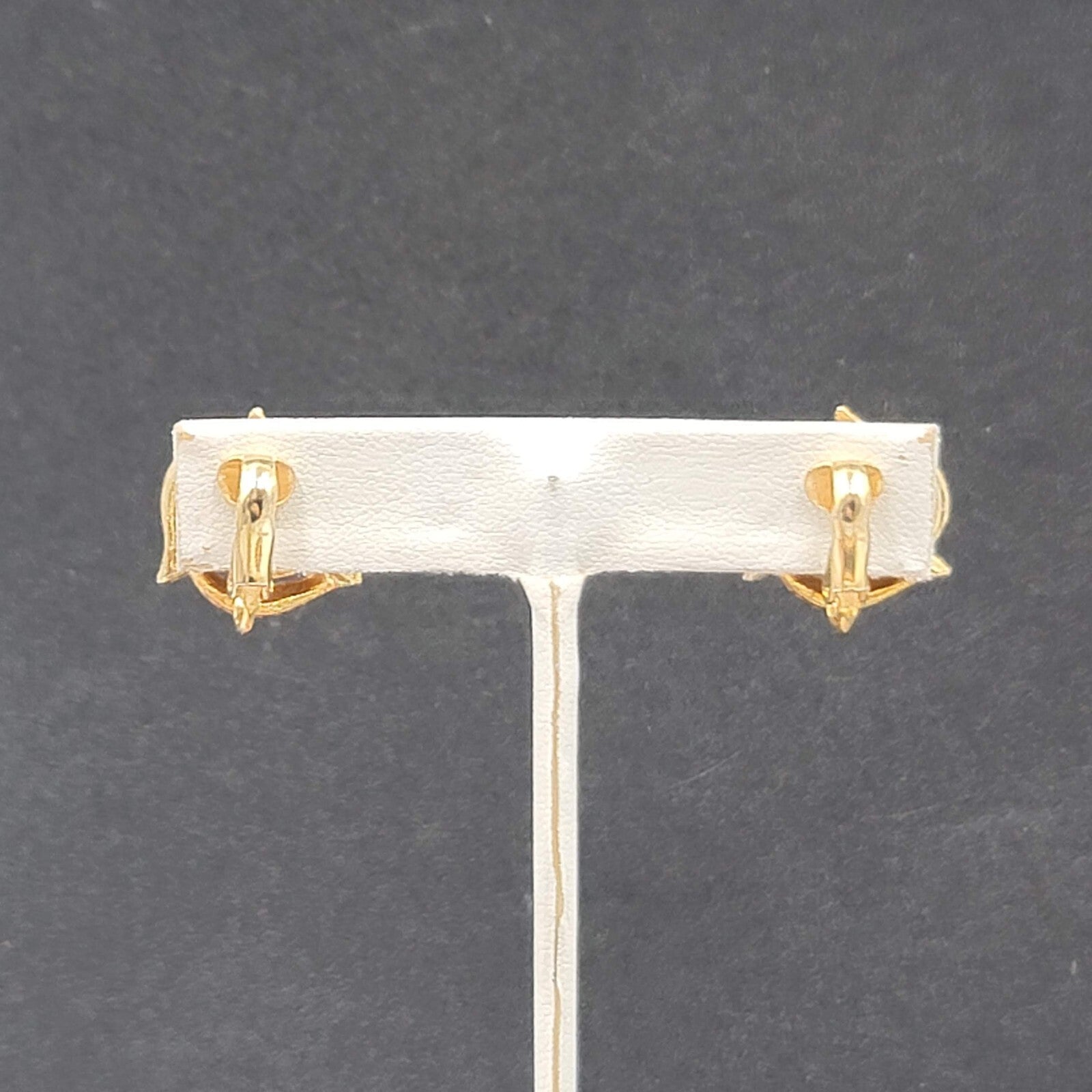 Vintage Clip on Earrings Textured Gold tone Faux Pearl Studs 3/4"